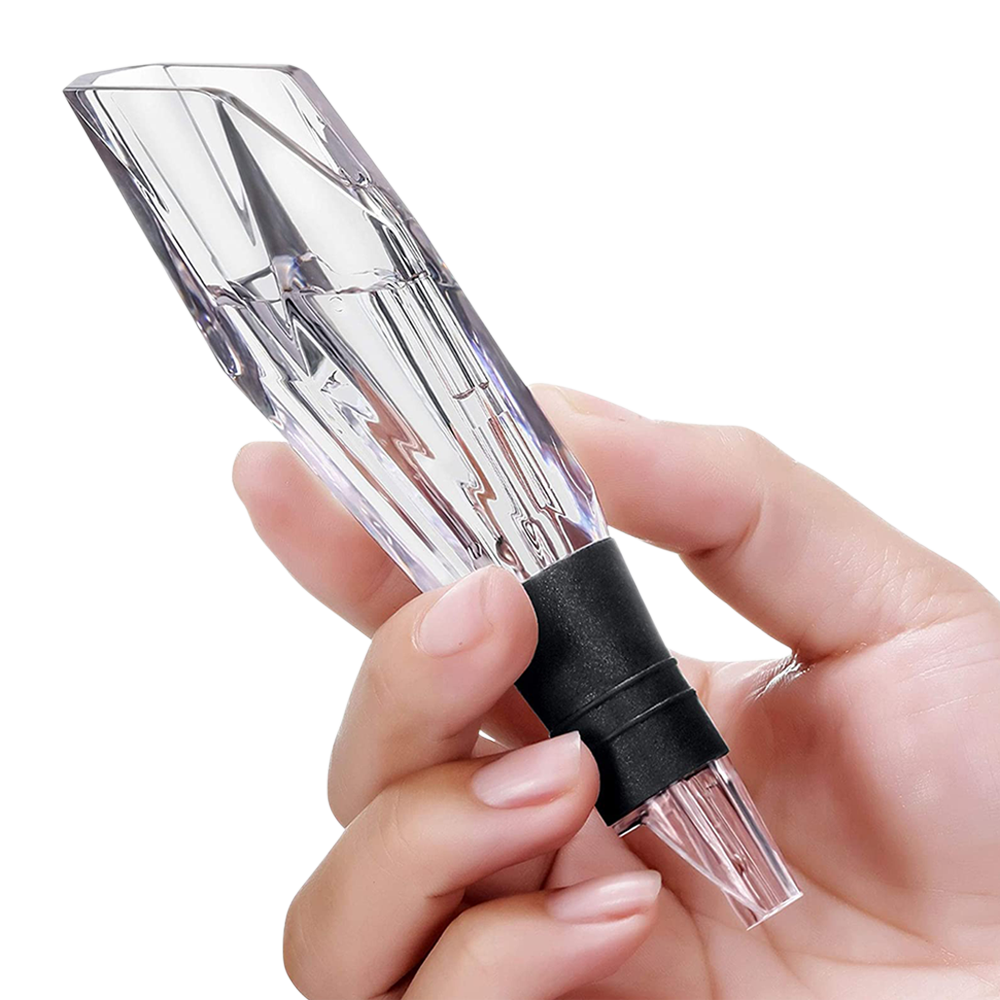 Diamond wine aerator 2 Diamond Aerator Pourer