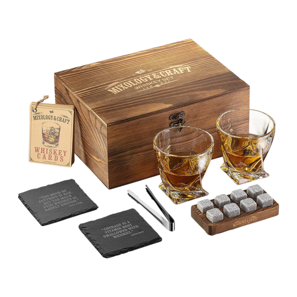 Elegant Whiskey Set in Wooden Box