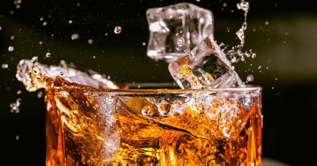 Best Alternatives to Whiskey Stones (Without Dilution)