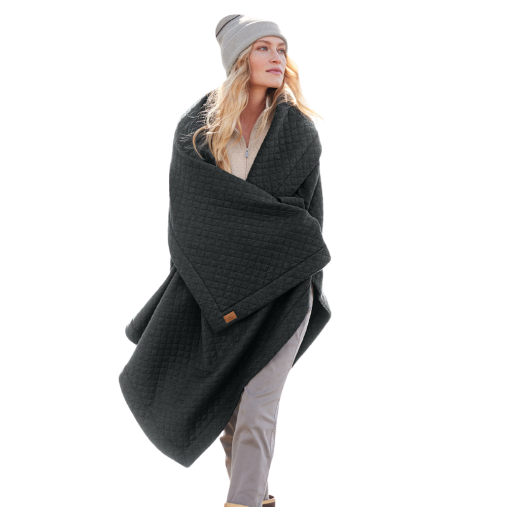 TravisMathew Diamond Quilt Blanket